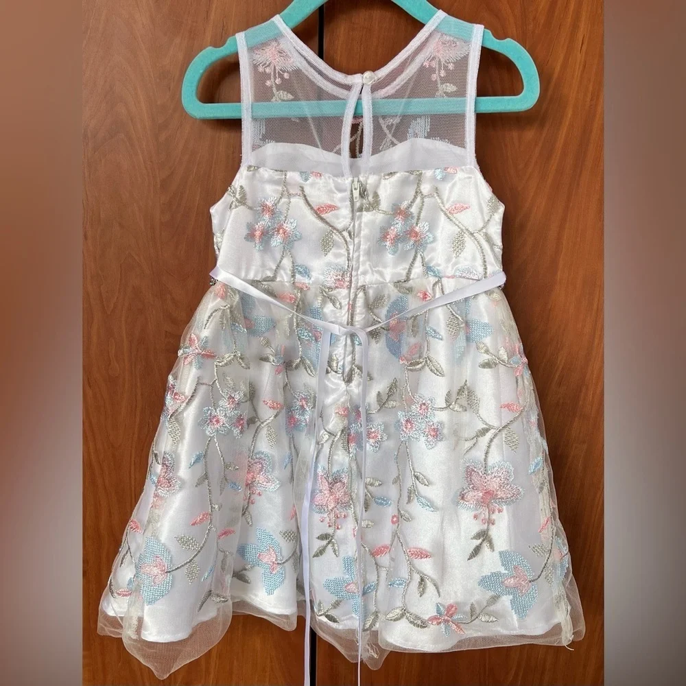 Rare Editions - Girls white floral sheer sleeveless dress (Size 3T) - Picture 2 of 6